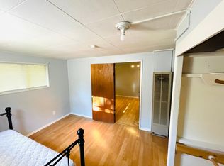 1822 7th St SW #B, Puyallup, WA 98371