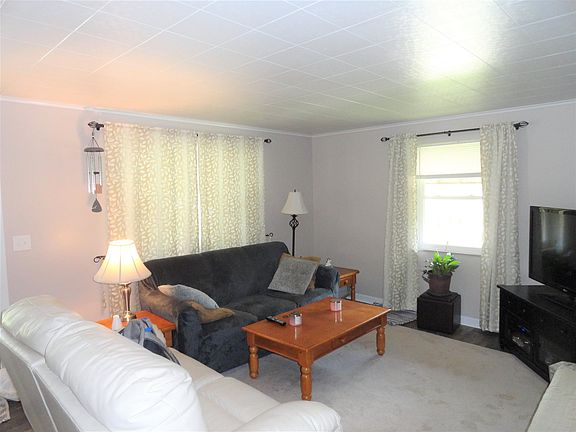 4th image of 2795 Coral Dr