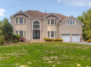 78 Mill Pond Rd, Jackson, NJ 08527