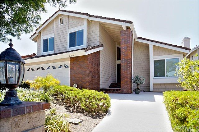 Beautiful upgraded home with panoramic views.