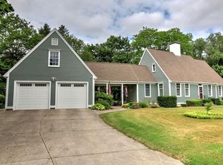 5 Tabway Ln, Bridgewater, MA 02324