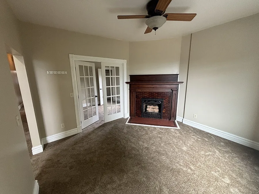 2 bed, $1,025 — Photo 4