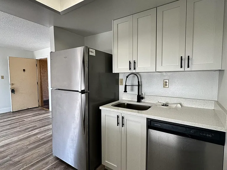 265 Ulster Ct — Photo 5