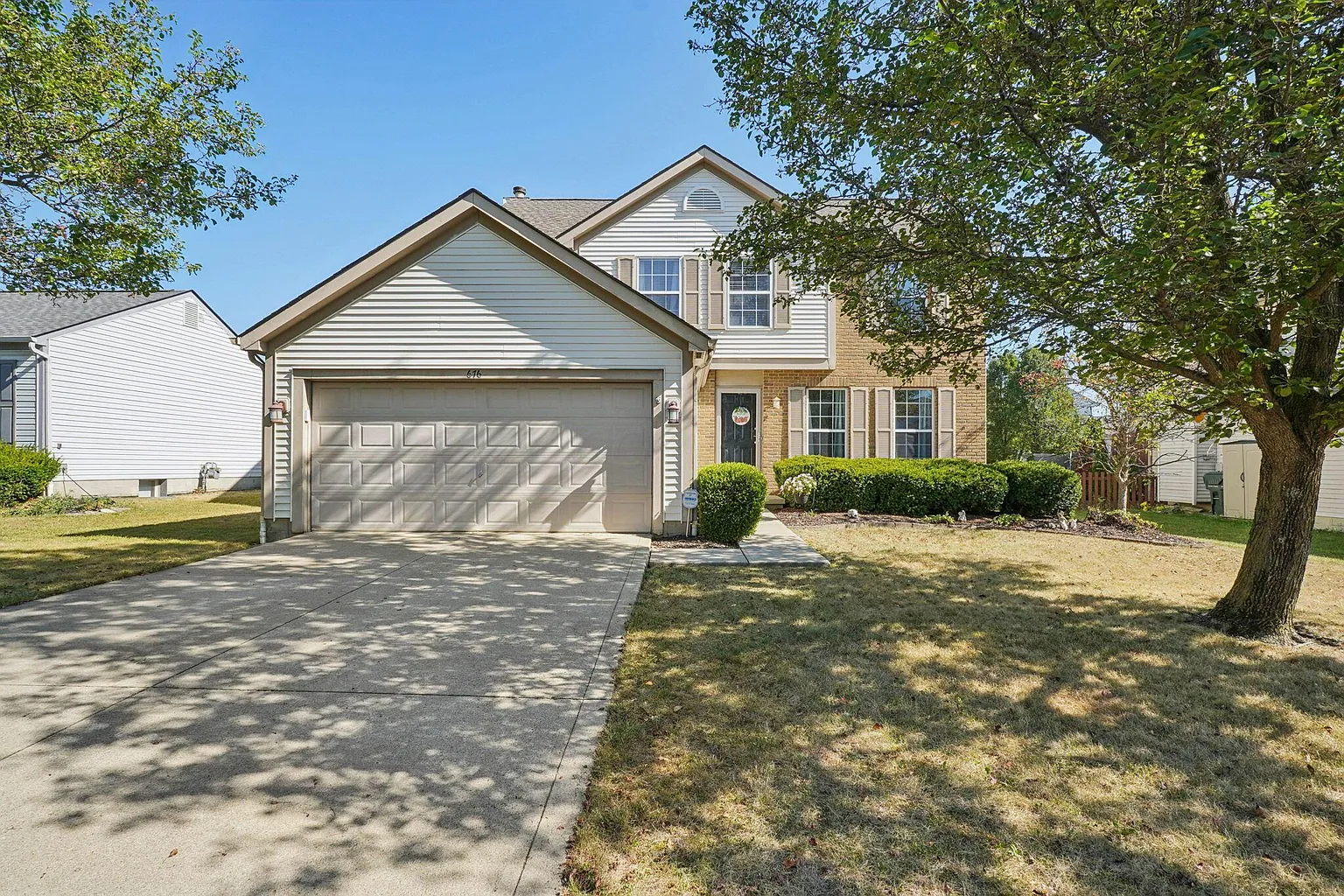 676 Wynstone Dr photo 1