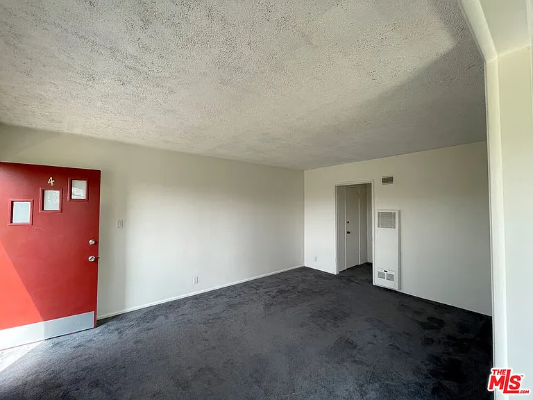 2986 Waverly Dr #4 — Photo 13