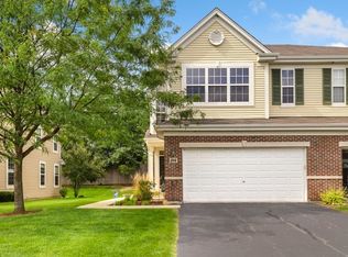 346 Buckingham Ct #346, Lombard, IL 60148