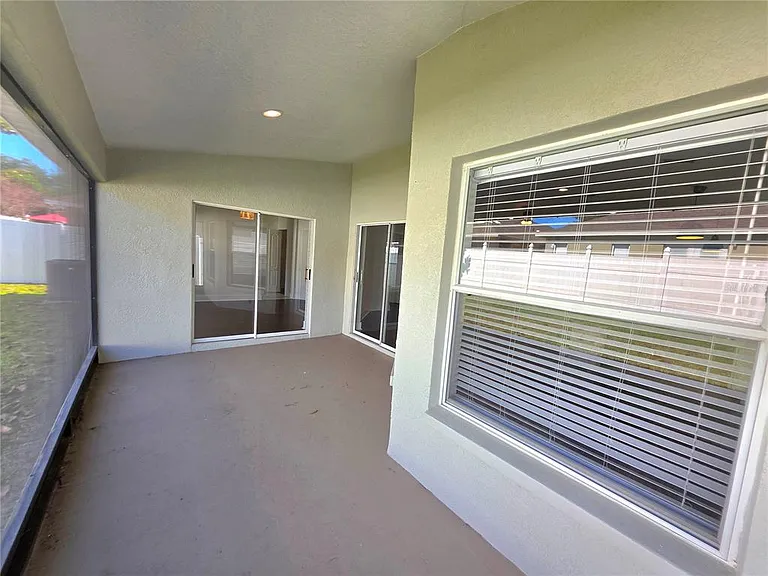730 Straw Lake Dr — Photo 21
