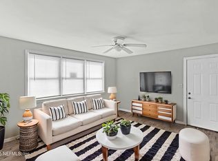 4905 Oakside Dr, Jacksonville, FL 32244