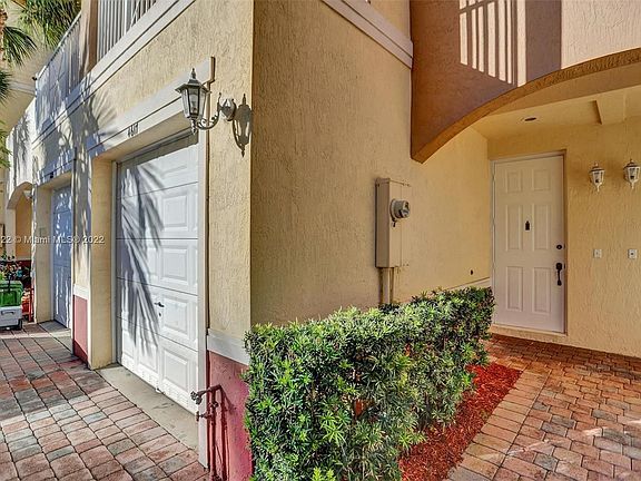 2nd image of 4617 SW 75th Way #4617