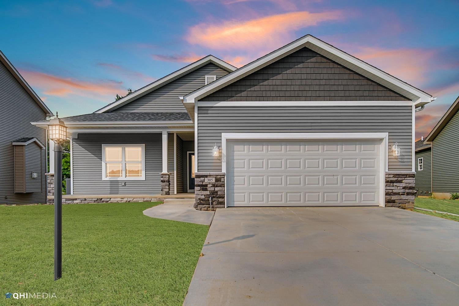 305 Hatch Lake Pkwy, Valparaiso, IN 46385 Zillow