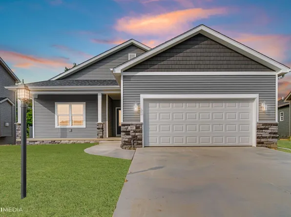 305 Hatch Lake Pkwy, Valparaiso, IN 46385
