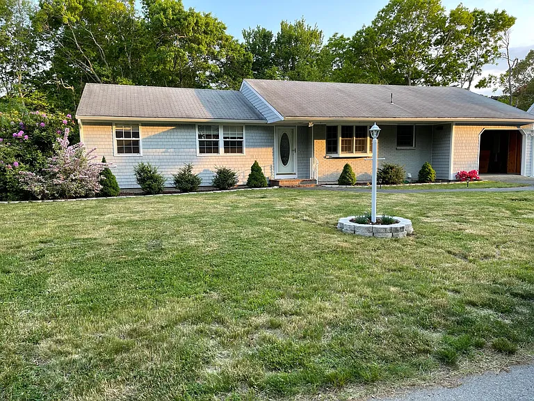 114 Portside Cir — Photo 22