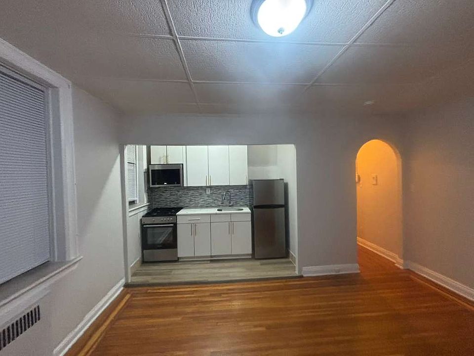 1st image of 93 Highland Ave #303