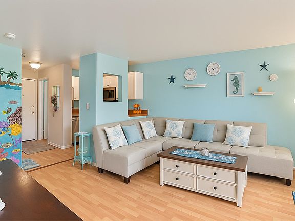 3rd image of 3740 Lower Honoapiilani Rd APT F306