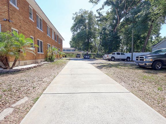 4th image of 4015 N Seminole Ave APT 5
