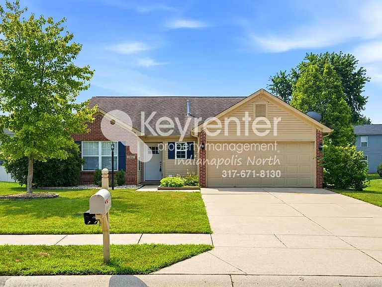 13847 Waycross Dr — Photo 2