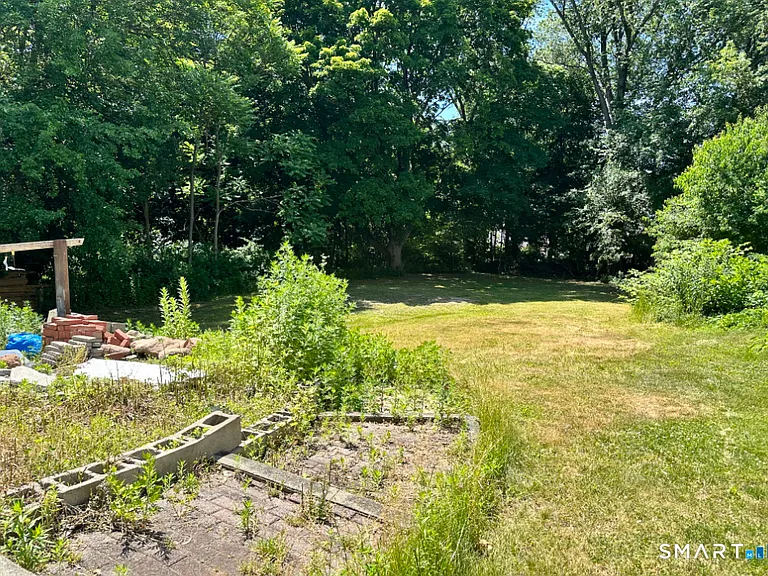 225 Battis Rd — Photo 21