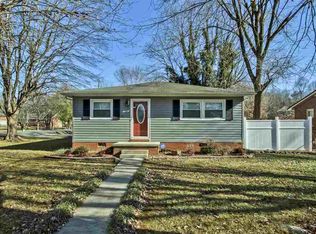 524 Sunview Dr, Athens, TN 37303