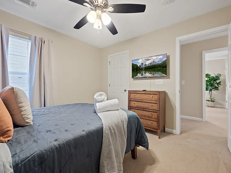 13581 Weycroft Cir — Photo 19