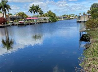 2322 SE 20th Pl, Cape Coral, FL 33990