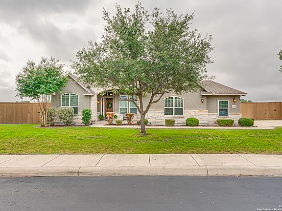 2nd image of 2714 Trailmont Dr