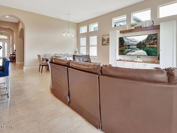 5th image of 6254 Woodhaven Village Dr