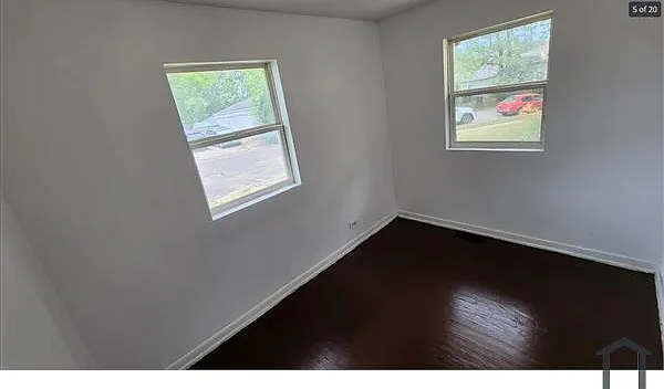 642 Pickus Ct — Photo 8