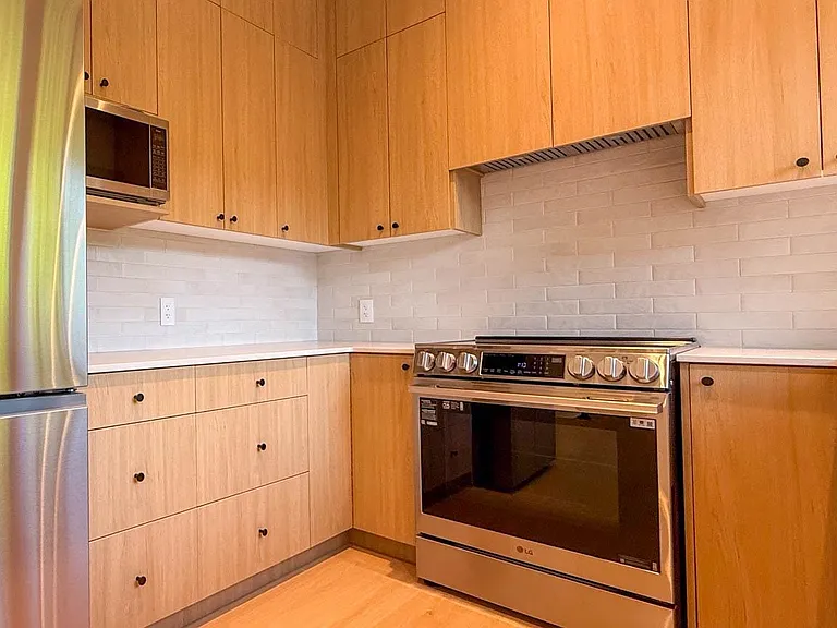 3038 Vine St — Photo 21
