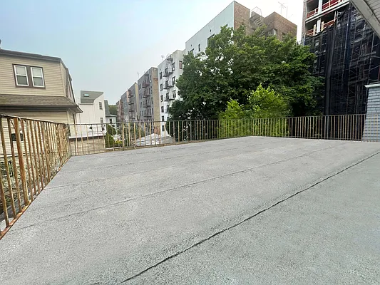 Rented by Primerock Real Estate Group Inc | media 8