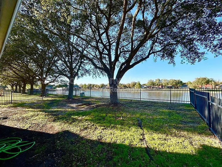 17522 Prospect Meadows Dr — Photo 26