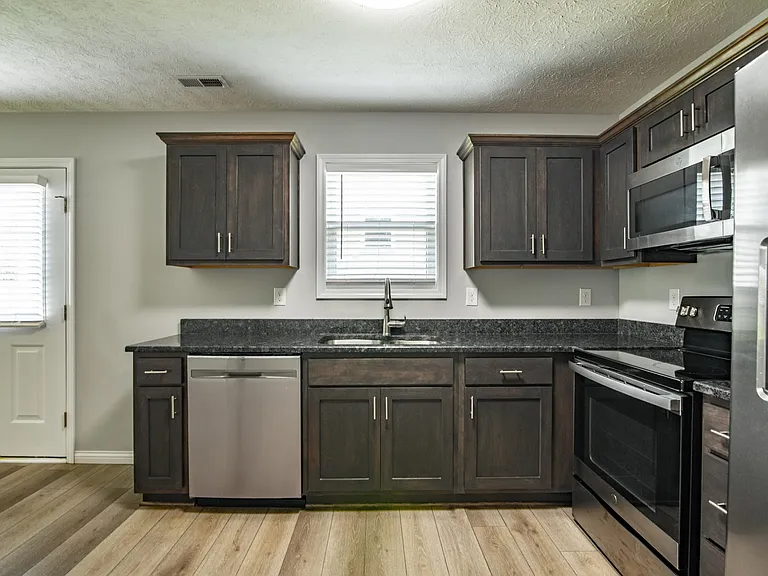 174 Creekvale Dr #A — Photo 12