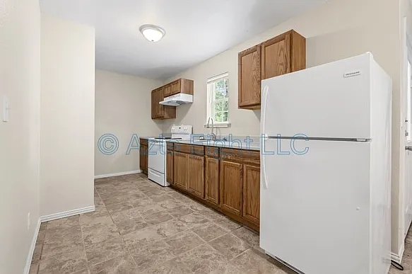 151 Jody Ln — Photo 4