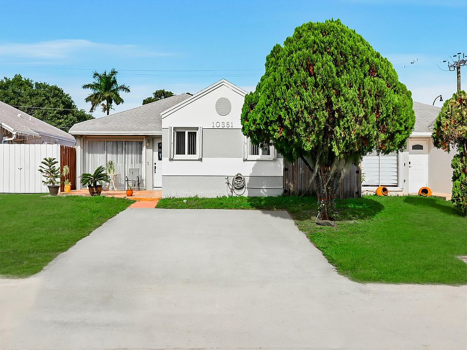 1st image of 10381 SW 205th Terrace