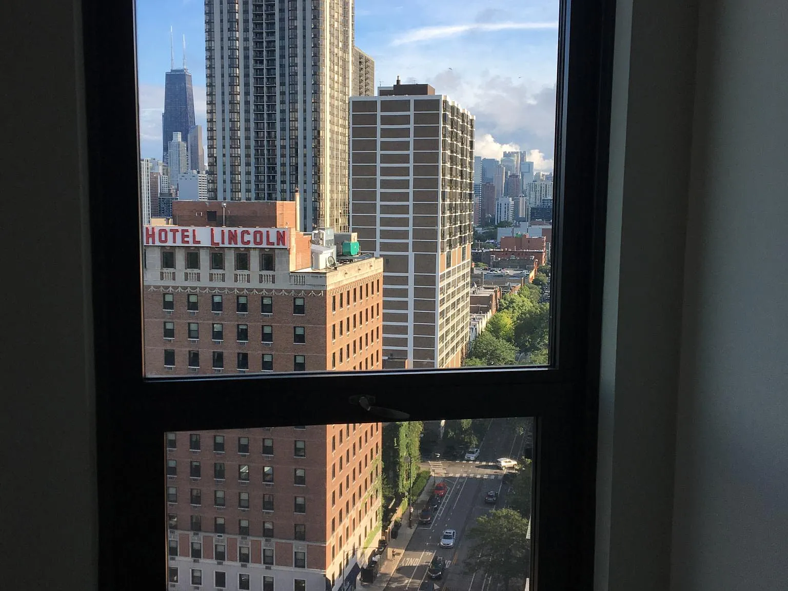 1 bed, 800 sqft, $2,600 — Photo 4