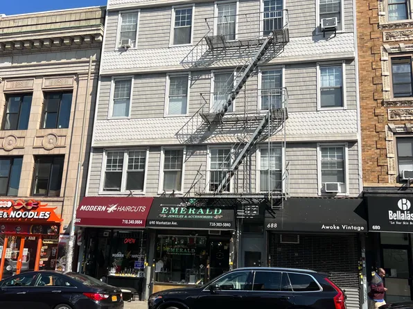 688 Manhattan Avenue image 1 of 1