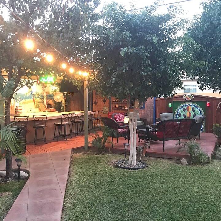 Outdoor Patio Bar and TV area
