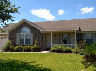 7011 Springer Rd, Wilmington, NC 28411