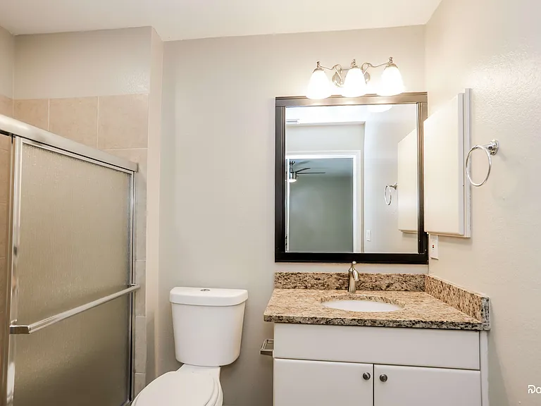 2550 Comet Ln — Photo 9