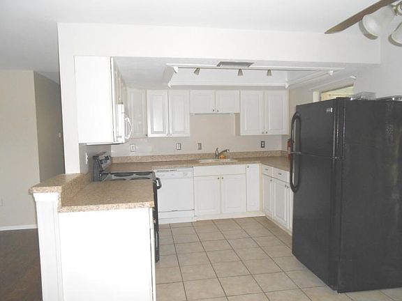 5th image of 3600 Dawson Ln