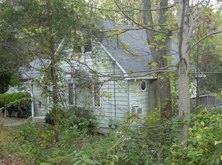 8 Ash Rd, Columbia, NJ 07832