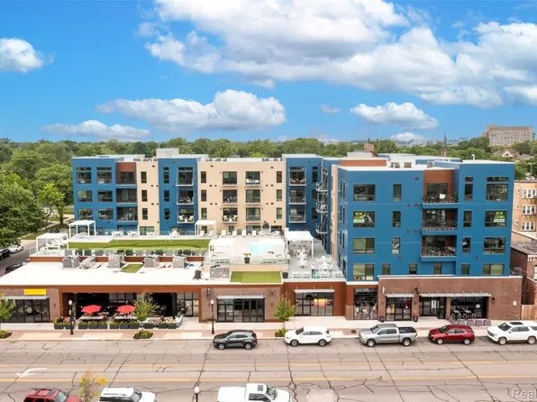 166 Oak St Unit 4, Wyandotte, MI 48192