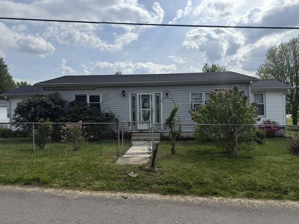 225 Daniel St
