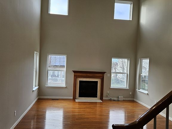 3rd image of 421 Morrow Glen Ct