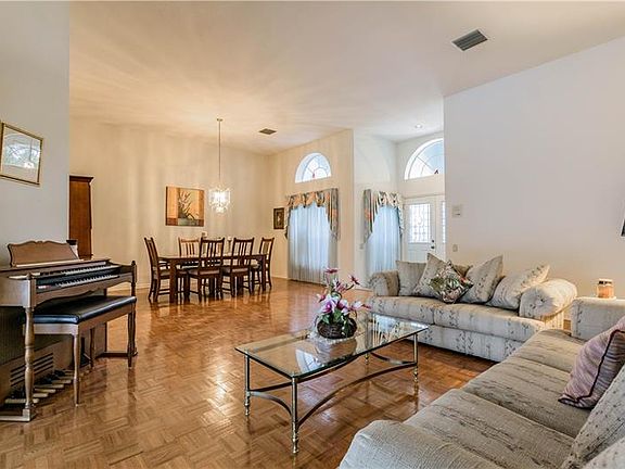 5th image of 13643 Dunwoody Ct