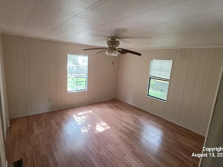 4700 SW 56th Ter — Photo 15