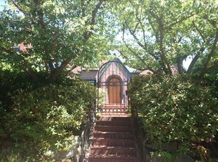 2908 28th Ave W, Seattle, WA 98199