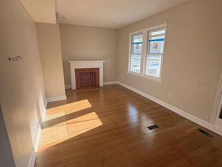 2924 Putty Hill Ave — Photo 8
