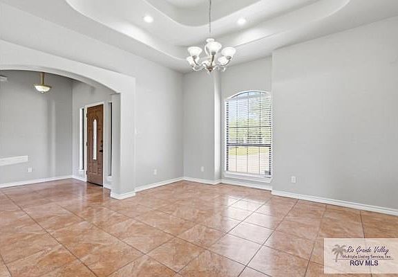 4th image of 6202 Santa Lucia Dr