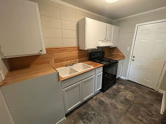 5th image of 308 McBrayer St APT 40