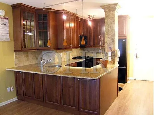 Rented by Luxor Homes & Investment Realty | media 16